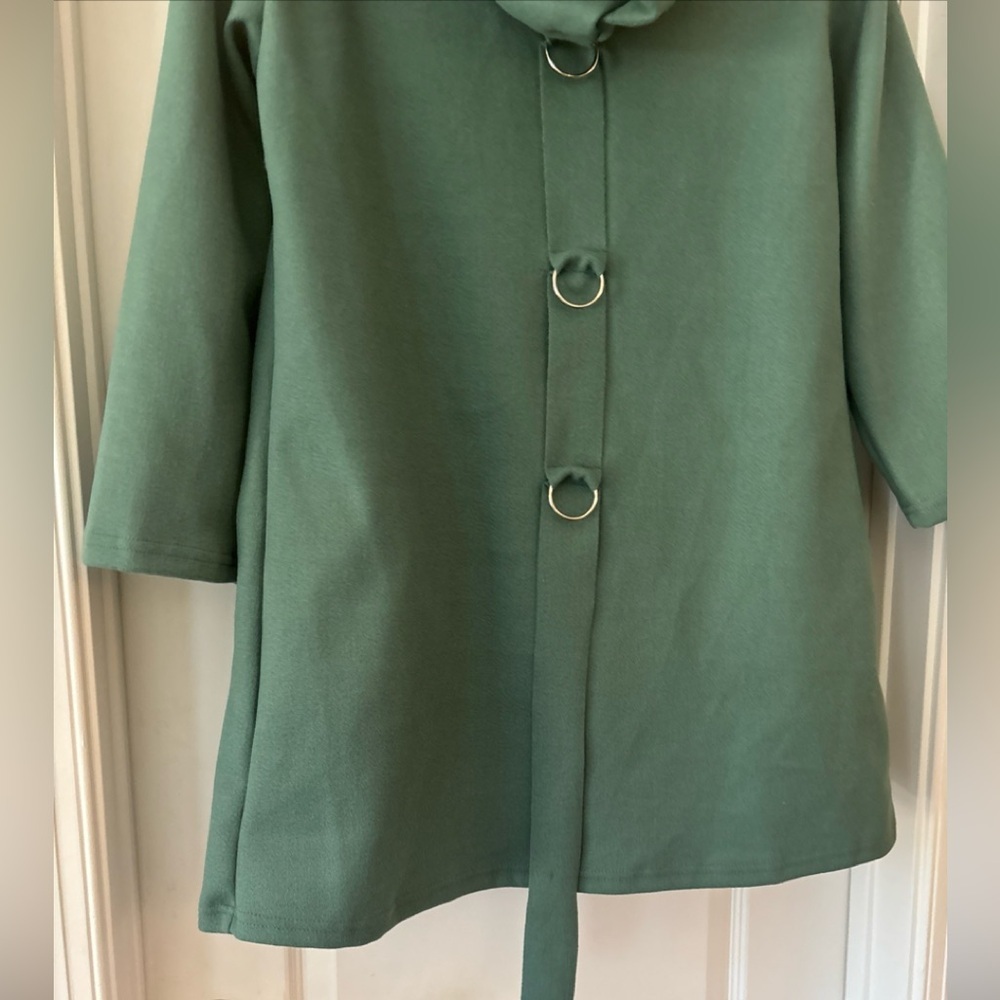 Women’s Hooded Coat M Sage Green Cotton Spandex Snaps Distinctive Details New - Picture 8 of 13